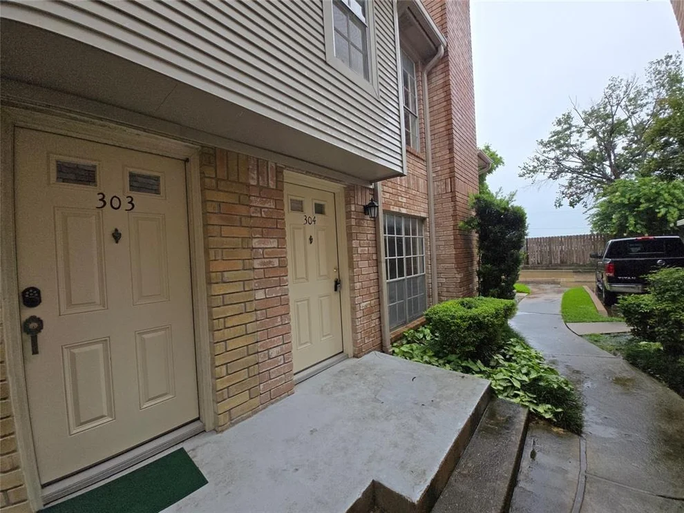 Unit for sale at 3100 Jeanetta Street, Houston, TX 77063