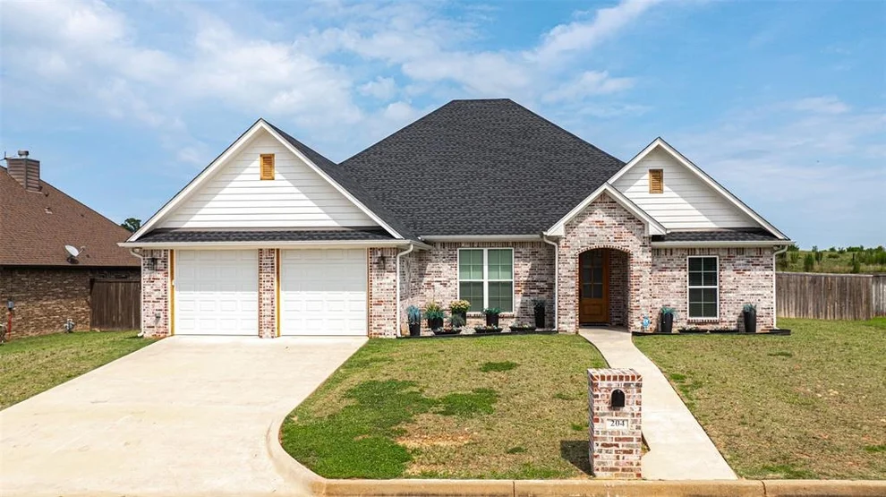 Unit for sale at 204 New Braunfels Lane, Hallsville, TX 75650
