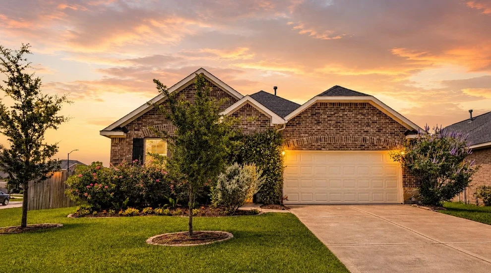 Unit for sale at 31307 Black Forest Crossing, Fulshear, TX 77441