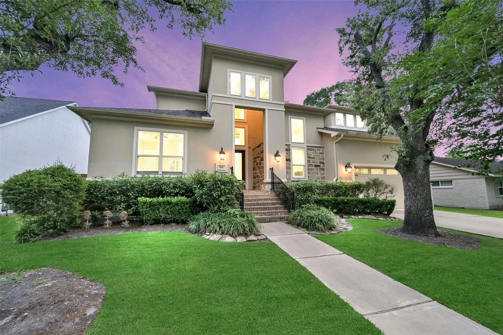 Unit for sale at 4951 Wigton Drive, Houston, TX 77096