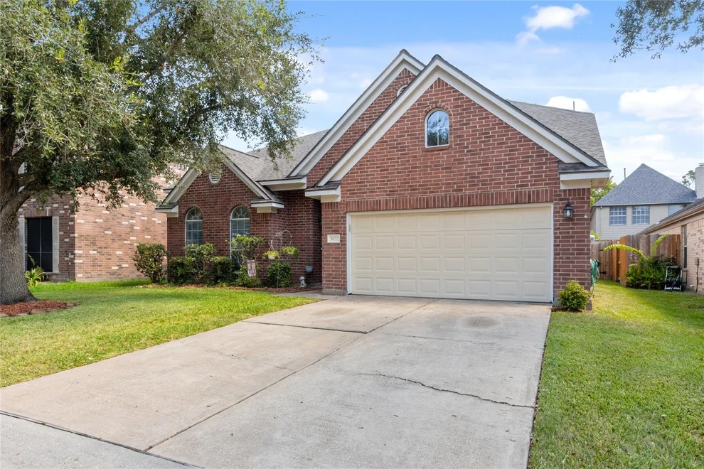 Unit for sale at 5822 Painted Trail Drive, Houston, TX 77084
