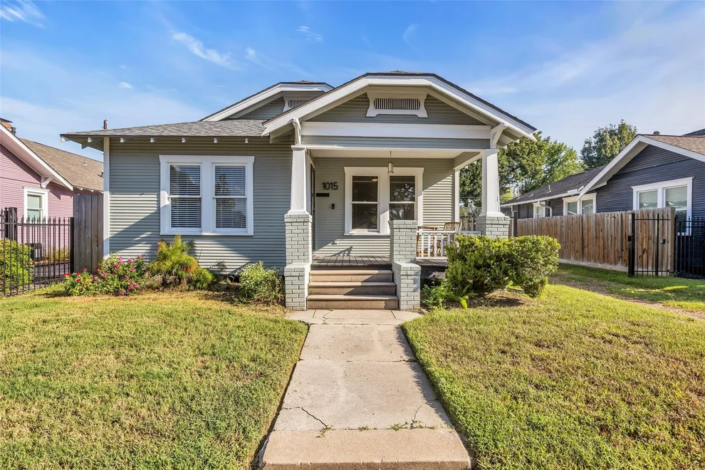 Unit for sale at 1015 E 14th Street, Houston, TX 77009