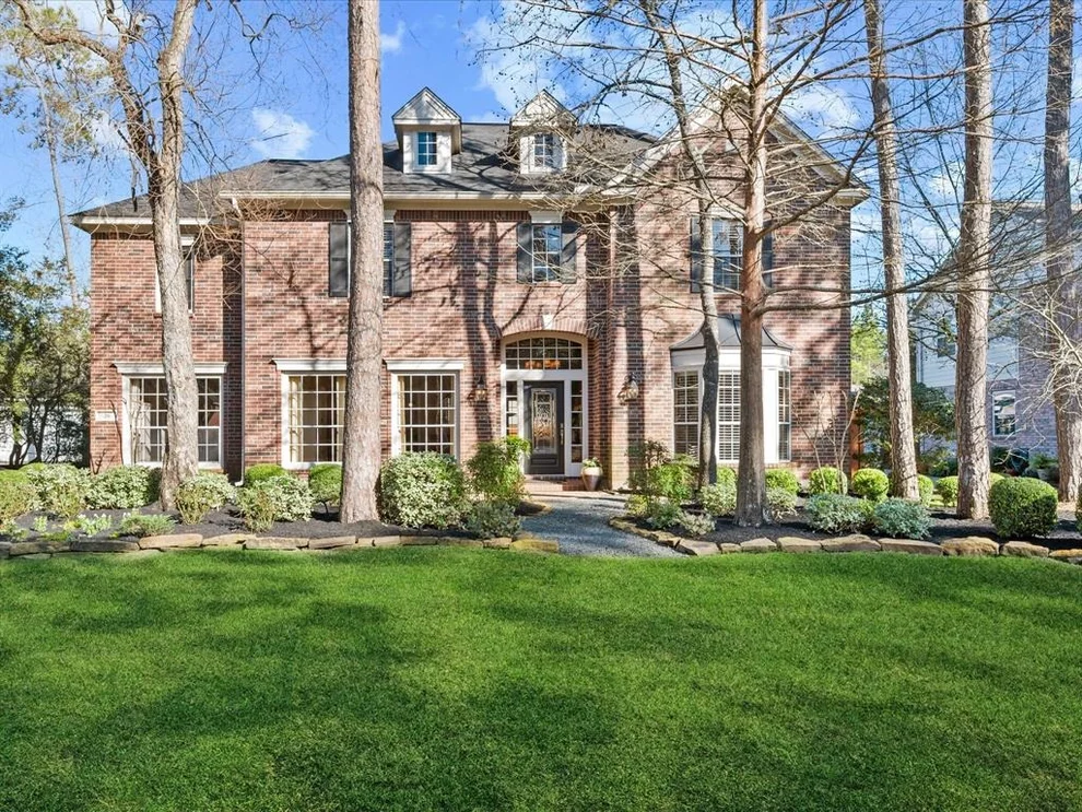 Unit for sale at 26 Bank Birch Place, The Woodlands, TX 77381