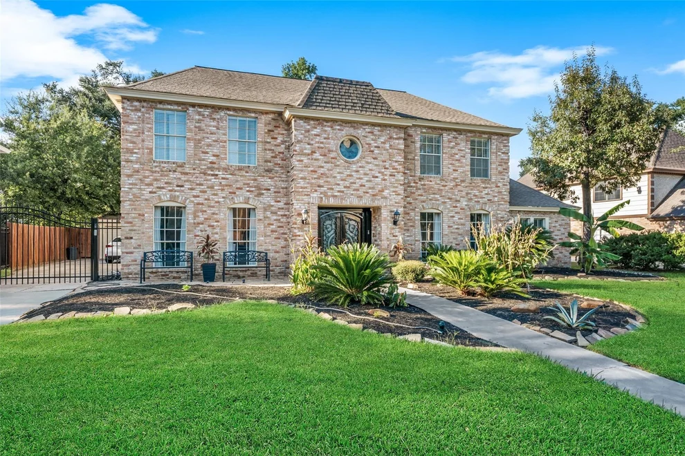 Unit for sale at 1806 Saddlecreek Drive, Houston, TX 77090
