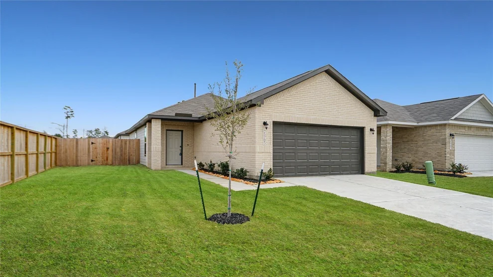 Unit for sale at 25703 Northpark Palm Drive, Porter, TX 77365