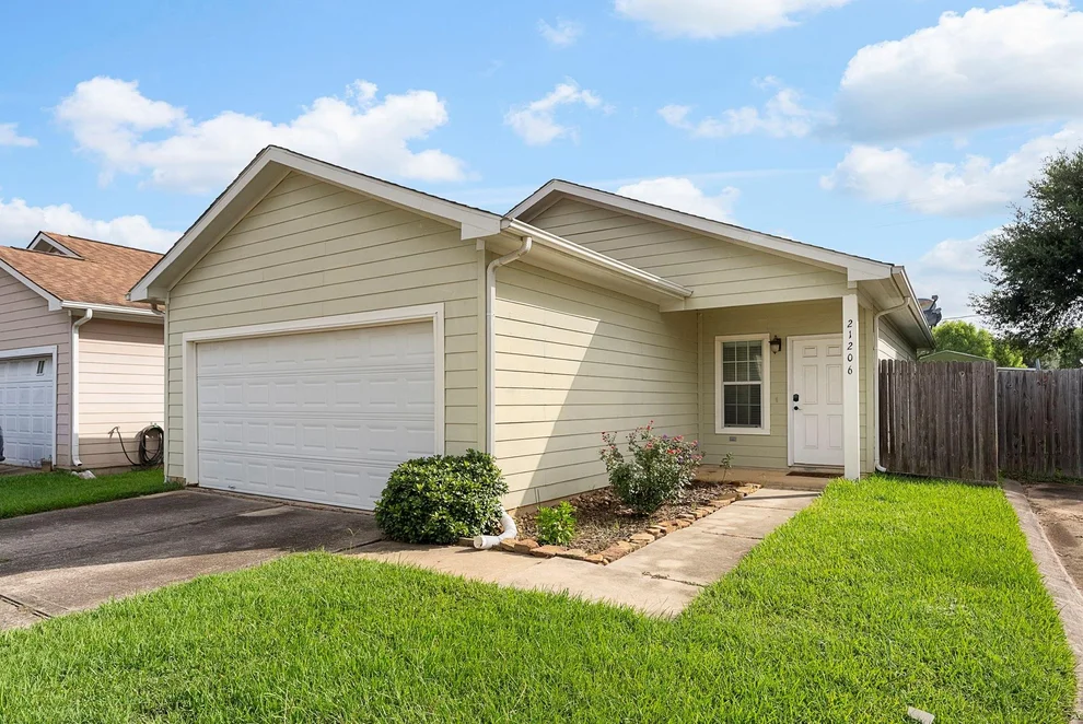 Unit for sale at 21206 Berry Vine Street, Tomball, TX 77375