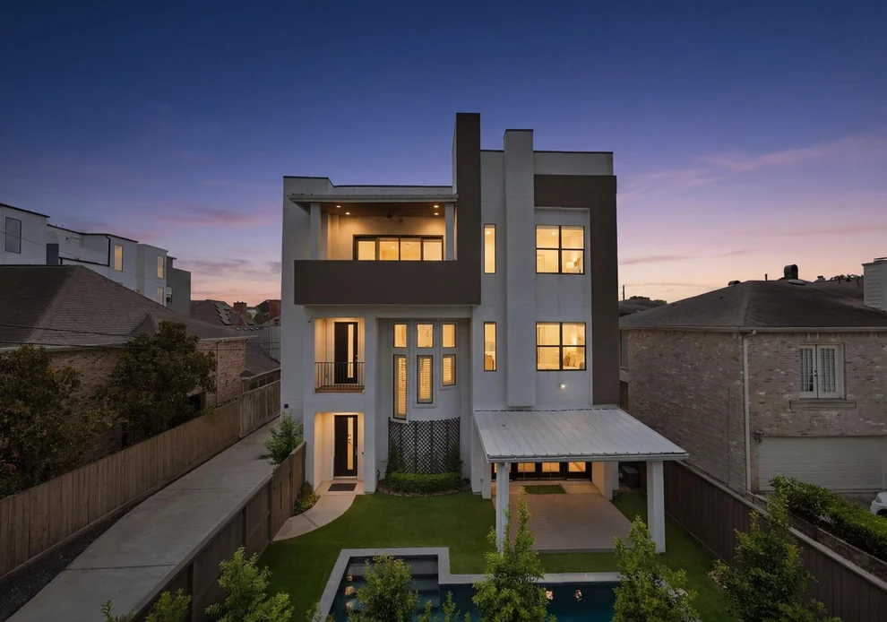 Unit for sale at 6011 Burgoyne Road, Houston, TX 77057