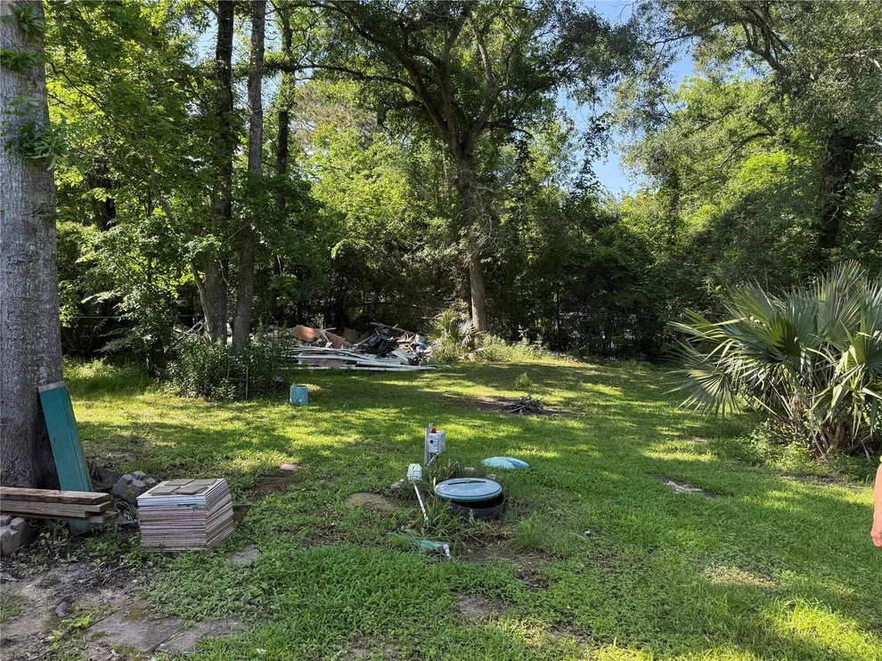 Unit for sale at 363 County Road 459, Dayton, TX 77535