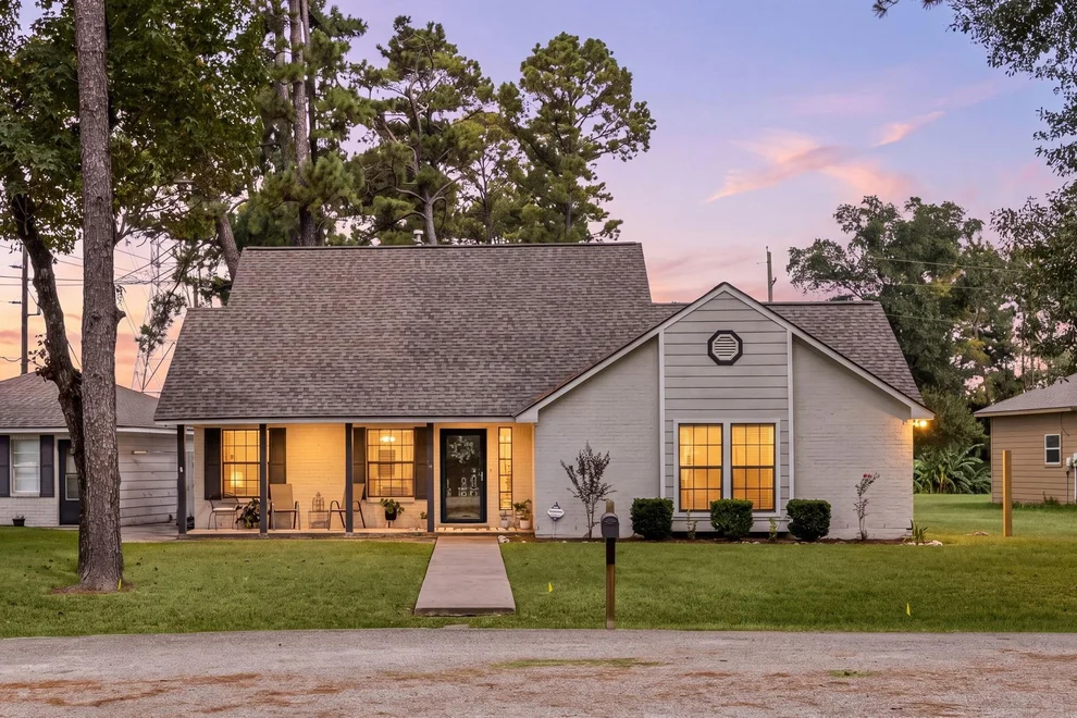 Unit for sale at 20014 Fernwood Circle, Humble, TX 77338