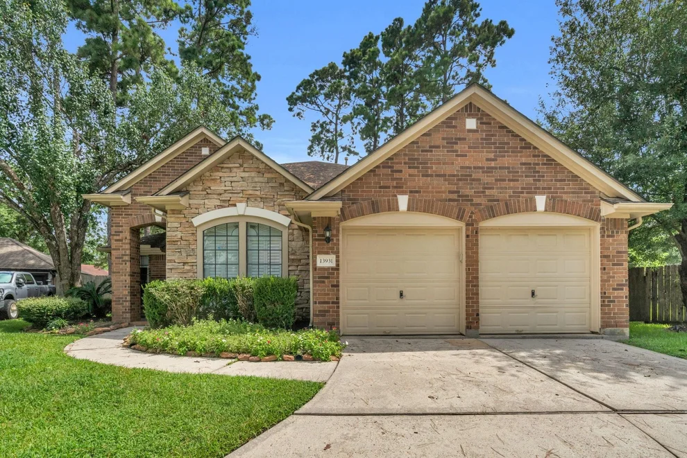 Unit for sale at 13931 Carrington Lane, Cypress, TX 77429