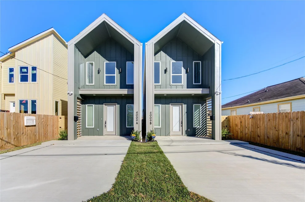 Unit for sale at 6810 Gainesville Street, Houston, TX 77020