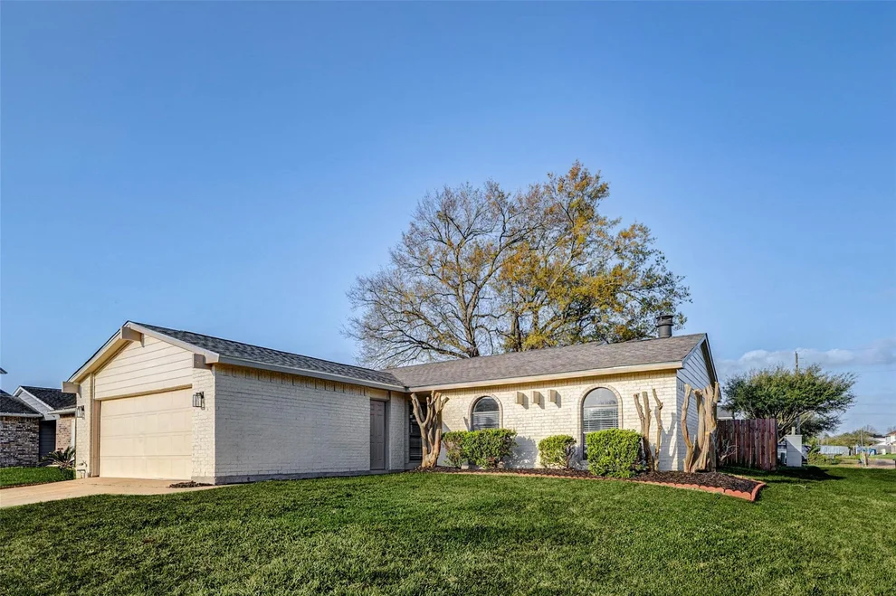 Unit for sale at 17031 Ranch Country Road, Hockley, TX 77447