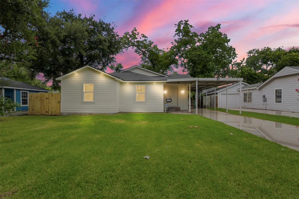 Unit for sale at 1415 Taylor Avenue, Pasadena, TX 77506