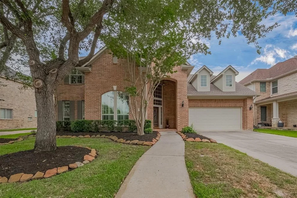 Unit for sale at 5726 Ballina Canyon Lane, Houston, TX 77041