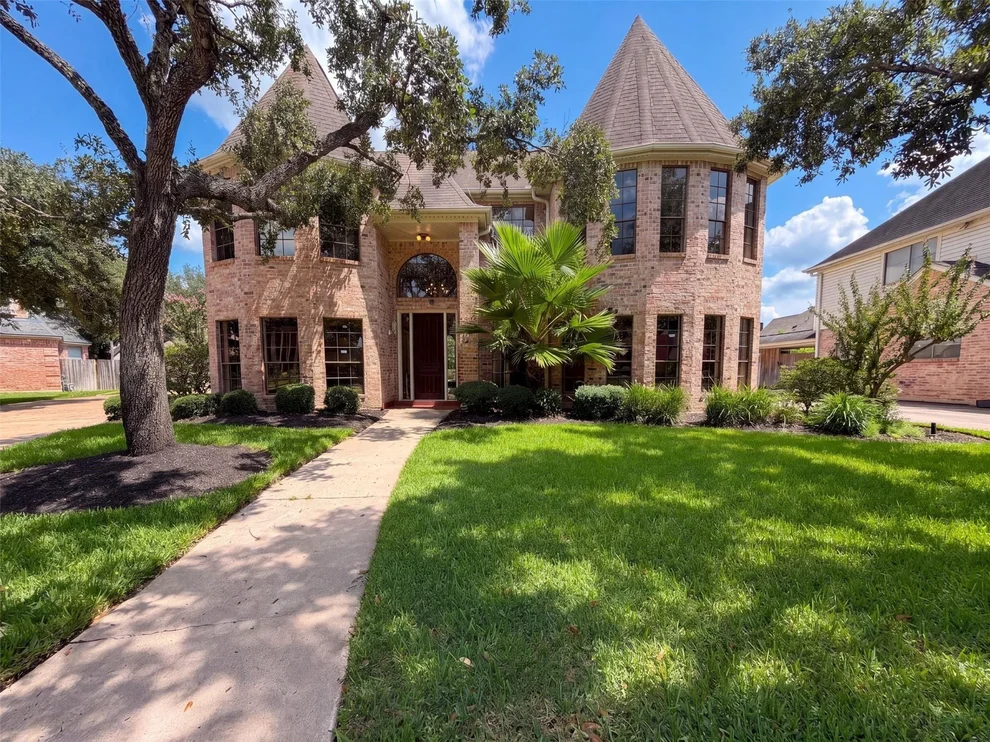 Unit for sale at 17418 Wilton Park Court, Spring, TX 77379