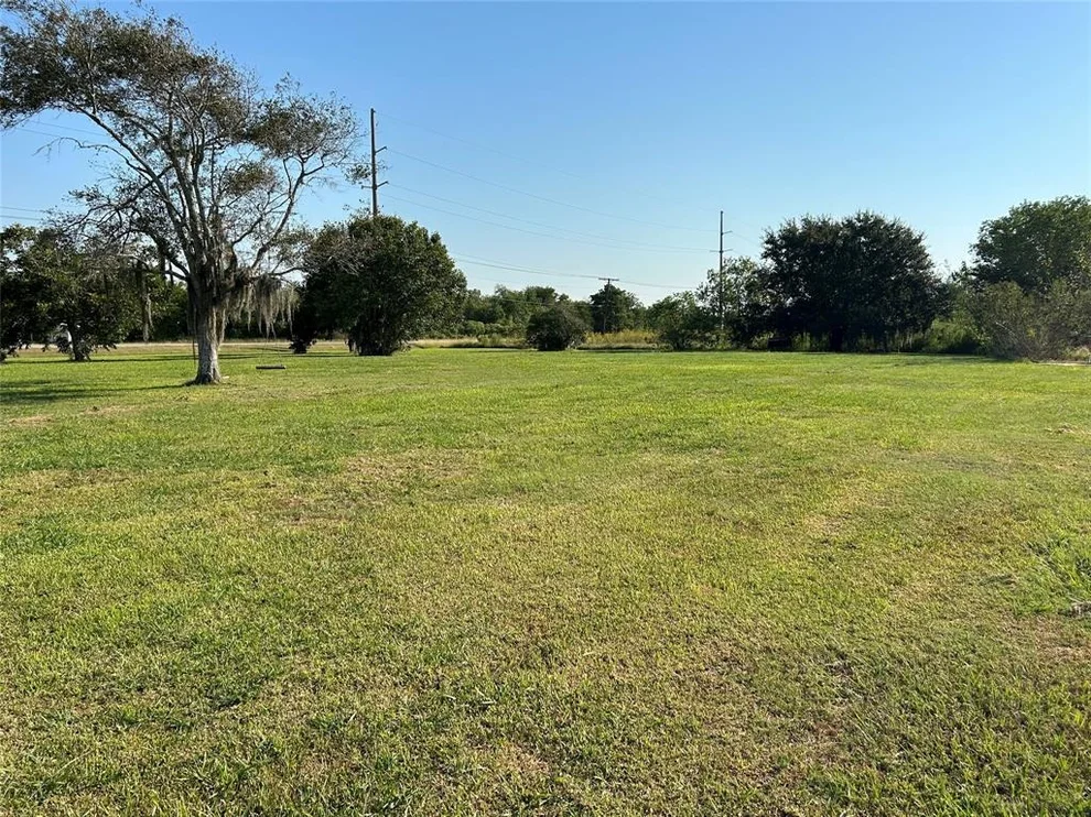 Unit for sale at 5870 Ray Avenue, Port Arthur, TX 77640