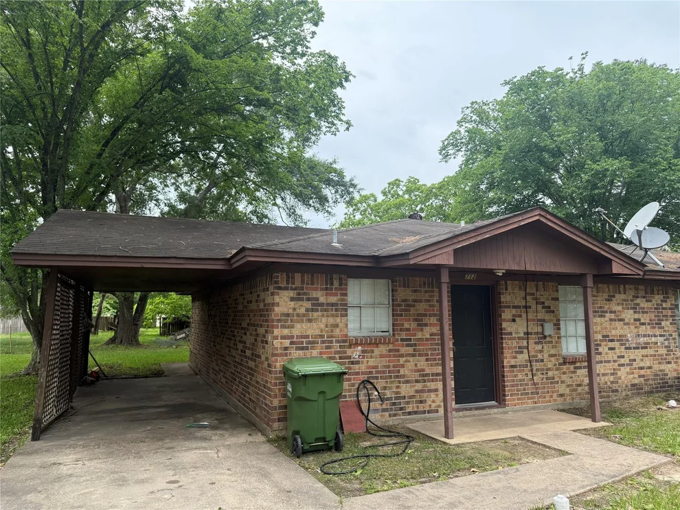 Unit for sale at 1409 Truman Street, Cleveland, TX 77327