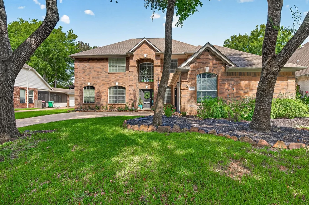 Unit for sale at 3226 Oak Park Lane, Missouri City, TX 77459