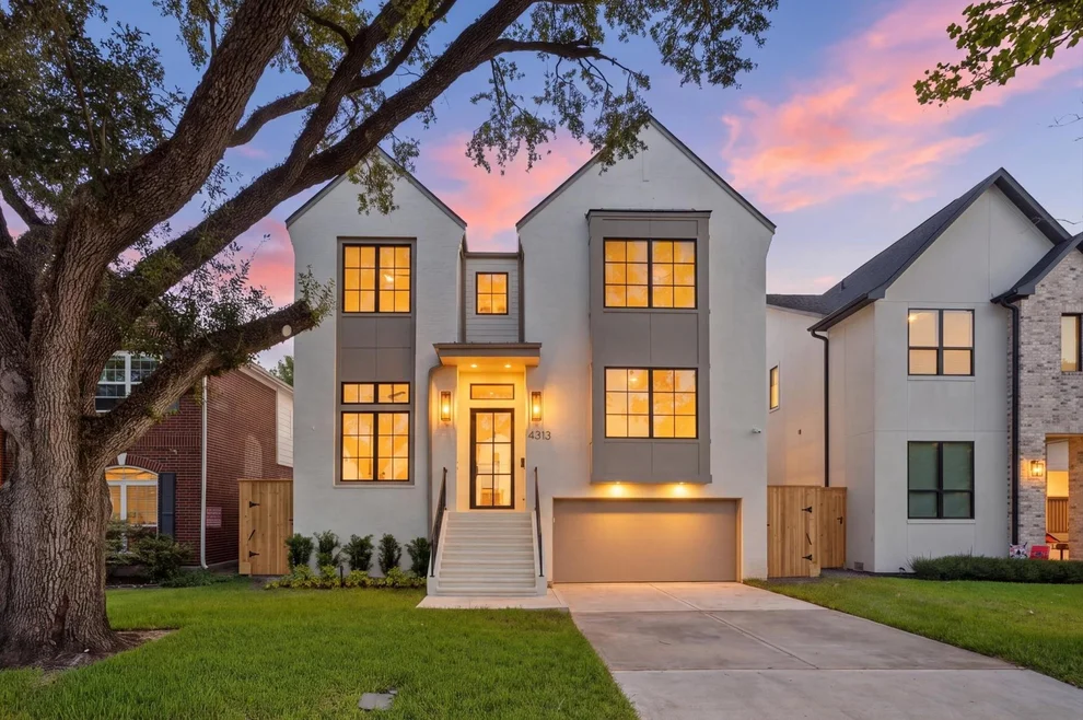 Unit for sale at 4313 Lula Street, Bellaire, TX 77401