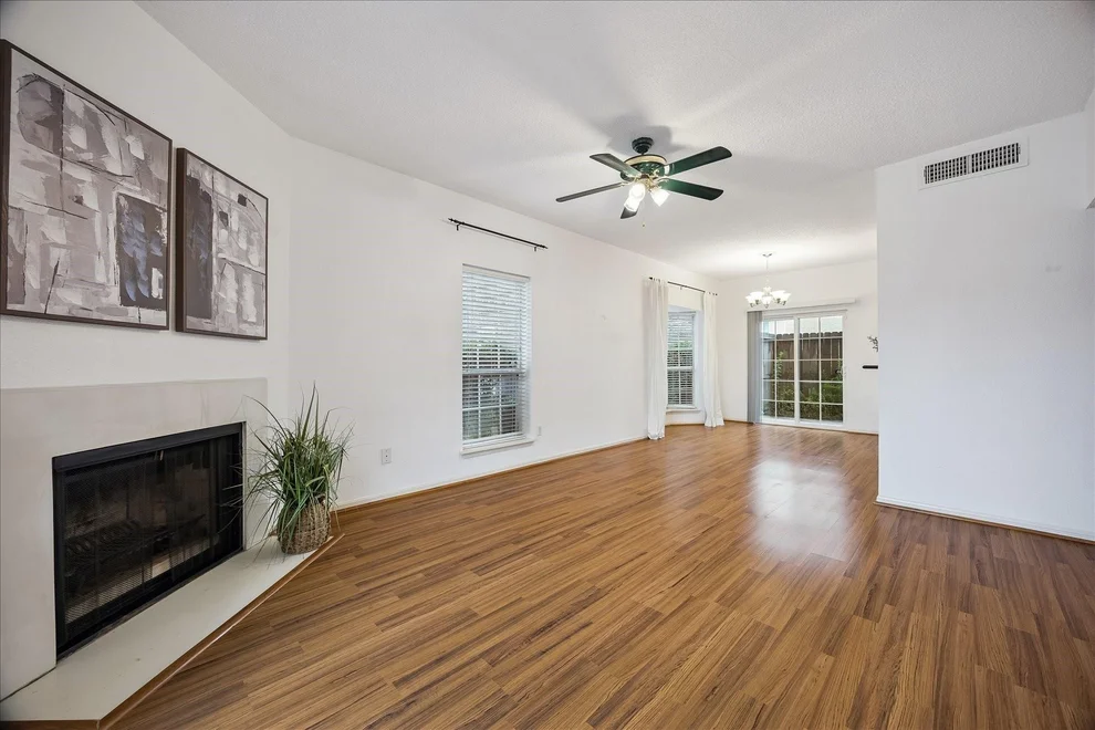 Unit for sale at 7575 Cambridge Street, Houston, TX 77054