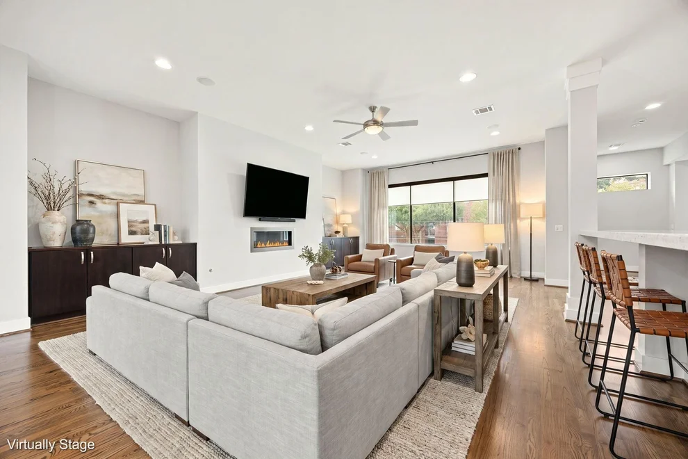 Unit for sale at 307 Knox Street, Houston, TX 77007