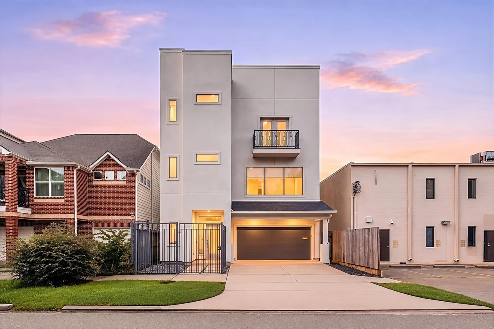 Unit for sale at 307 Knox Street, Houston, TX 77007