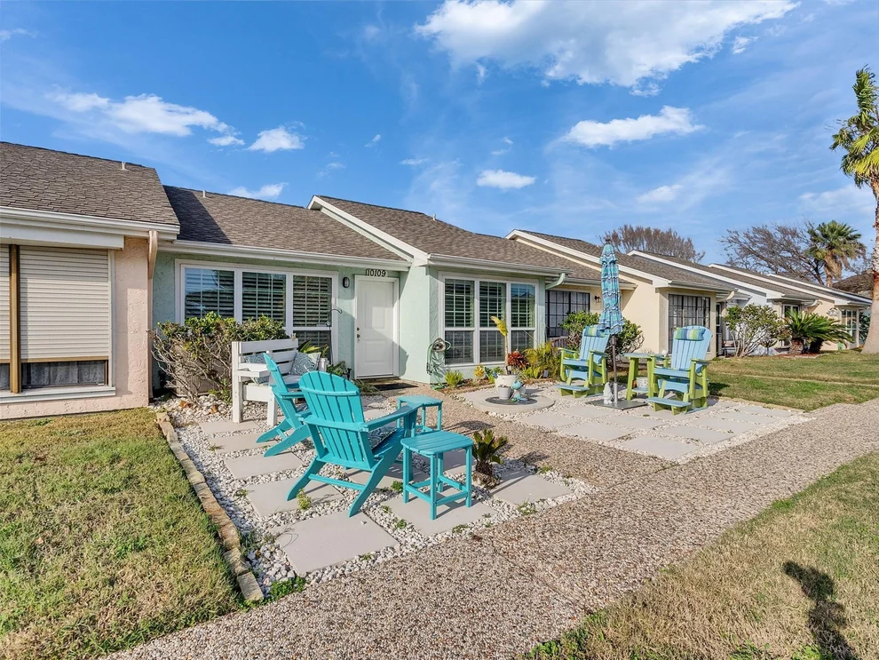 Unit for sale at 10109 Schaper Road, Galveston, TX 77554