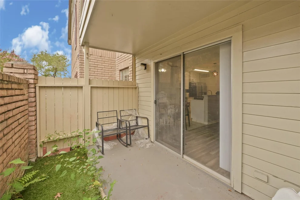 Unit for sale at 2120 El Paseo Street, Houston, TX 77054
