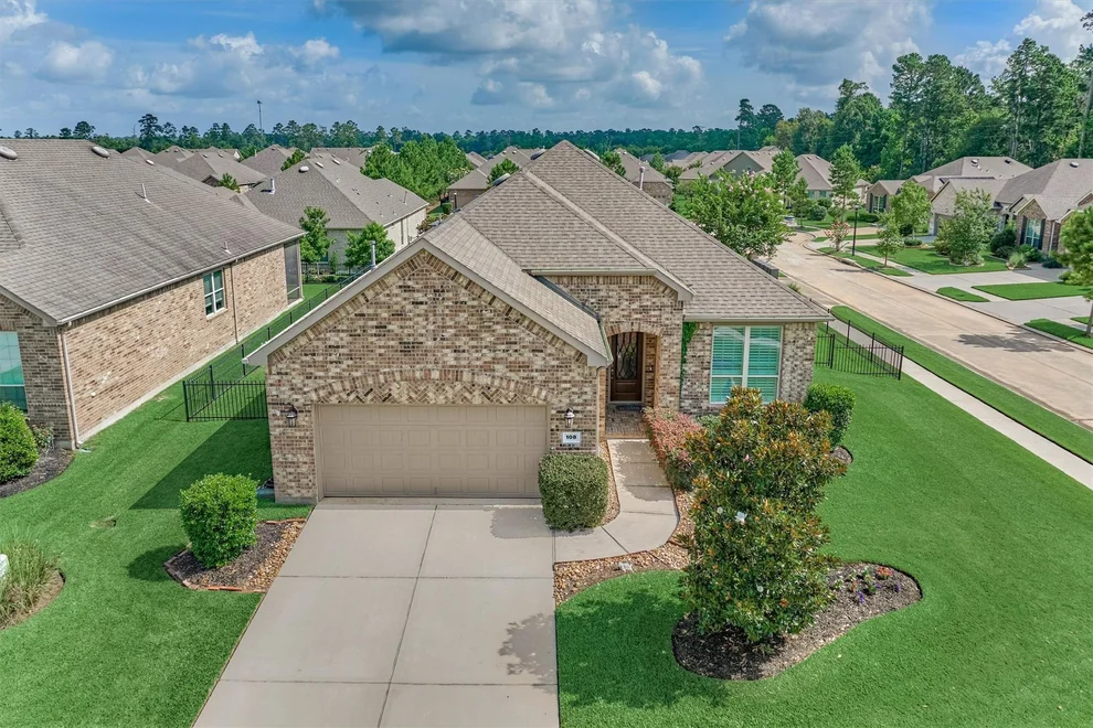 Unit for sale at 108 Wild Wick Way, Spring, TX 77382