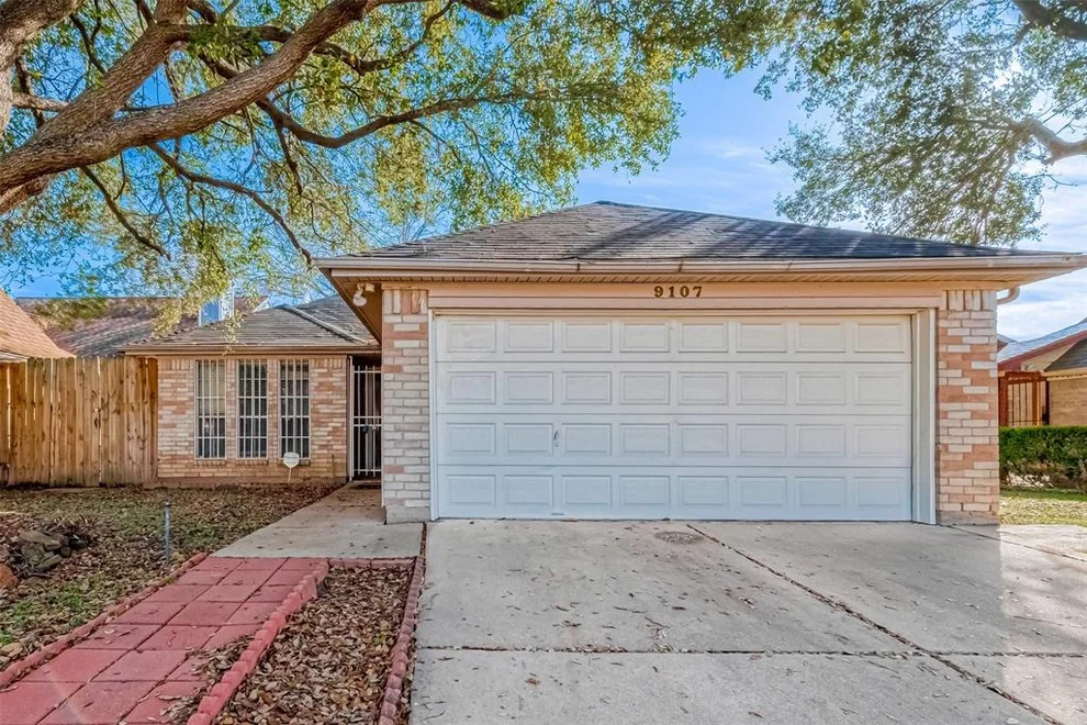Unit for sale at 9107 Kalewood Drive, Houston, TX 77099