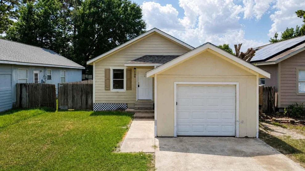 Unit for sale at 11919 Kingslake Forest Drive, Houston, TX 77044