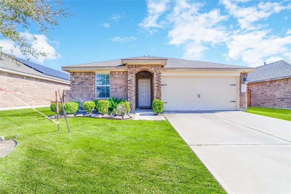 Unit for sale at 8307 Oakleaf Meadow Court, Rosharon, TX 77583