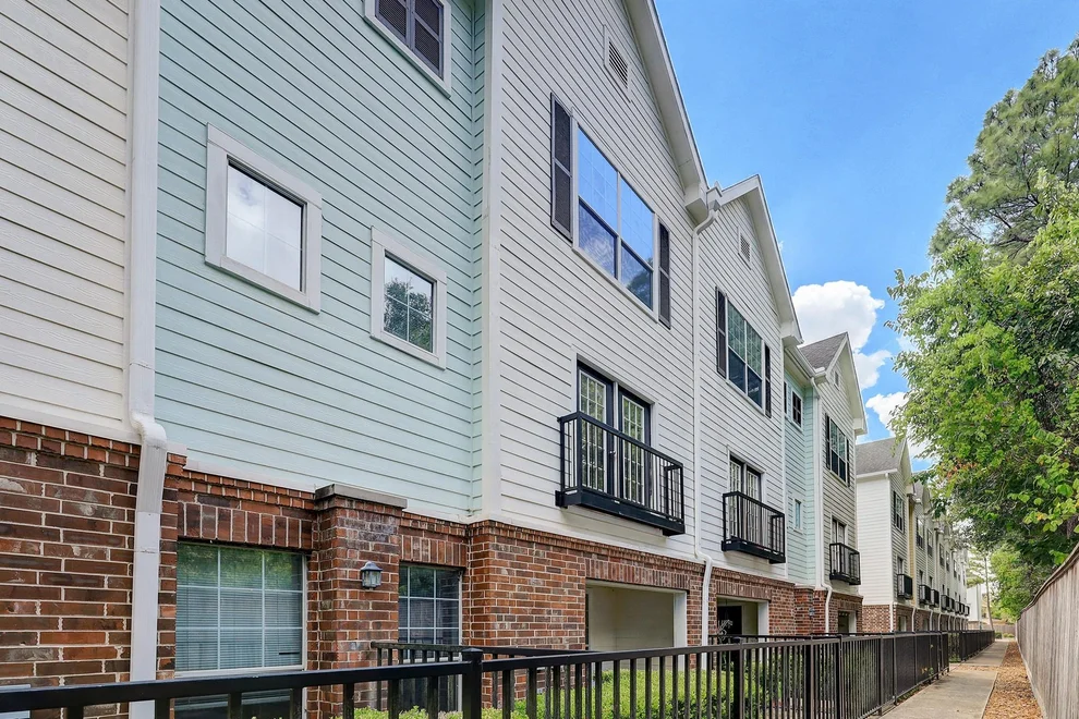 Unit for sale at 9200 Westheimer Road, Houston, TX 77063