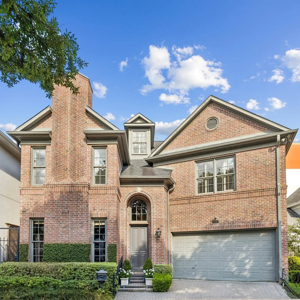Unit for sale at 2627 Sutton Court, Houston, TX 77027