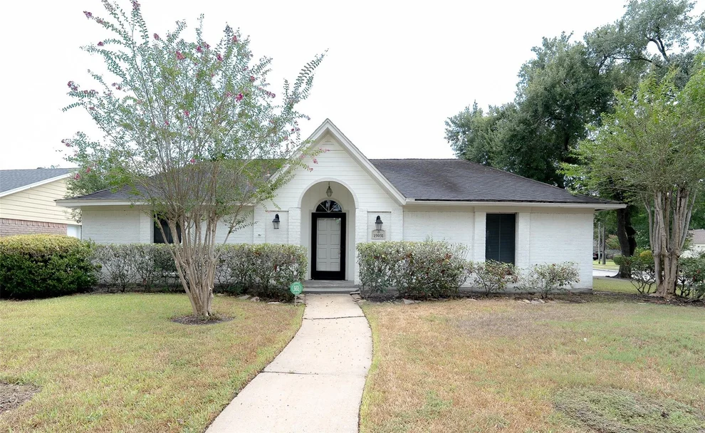 Unit for sale at 15931 Boulder Oaks Drive, Houston, TX 77084