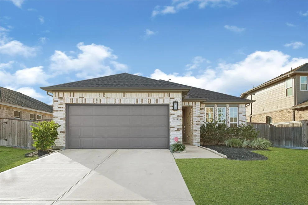 Unit for sale at 9111 Hunter Hill Drive, Cypress, TX 77433
