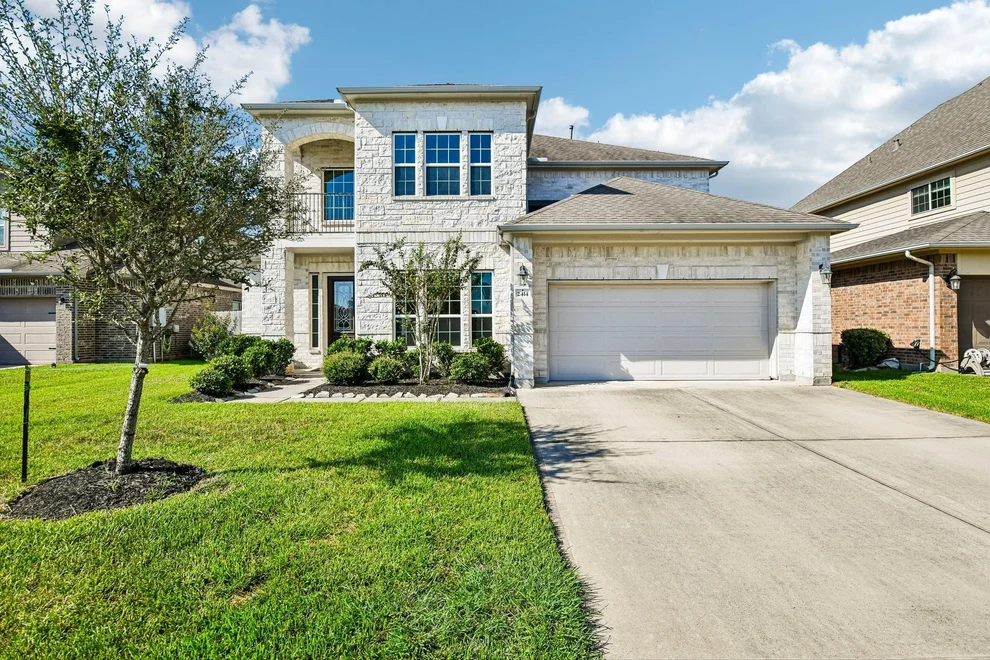 Unit for sale at 2414 Trocadero Lane, League City, TX 77573