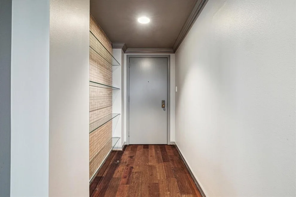 Unit for sale at 15 Greenway Plaza, Houston, TX 77046
