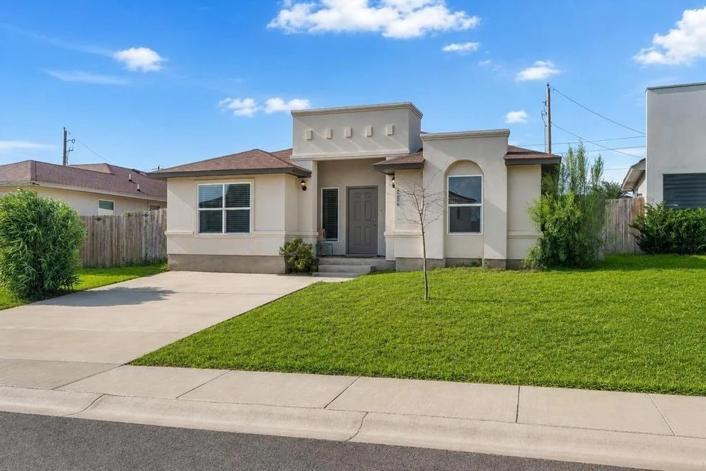 Unit for sale at 2206 Durazno Court, Laredo, TX 78046