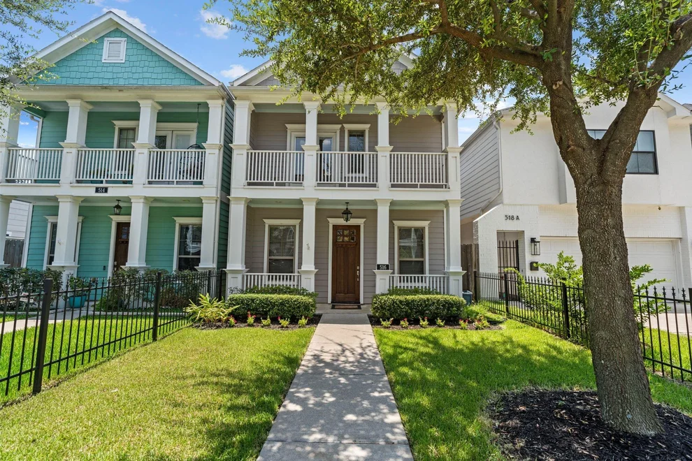 Unit for sale at 516 W 24th Street, Houston, TX 77008