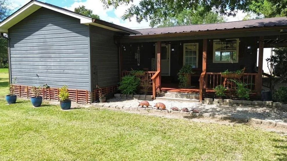 Unit for sale at 612 W Martin Luther King, Kirbyville, TX 75956