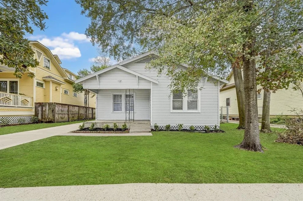 Unit for sale at 1215 Ashland Street, Houston, TX 77008