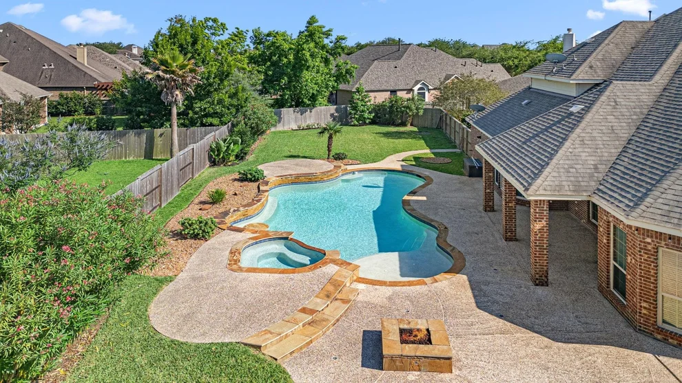 Unit for sale at 2873 Casciano Court, League City, TX 77573