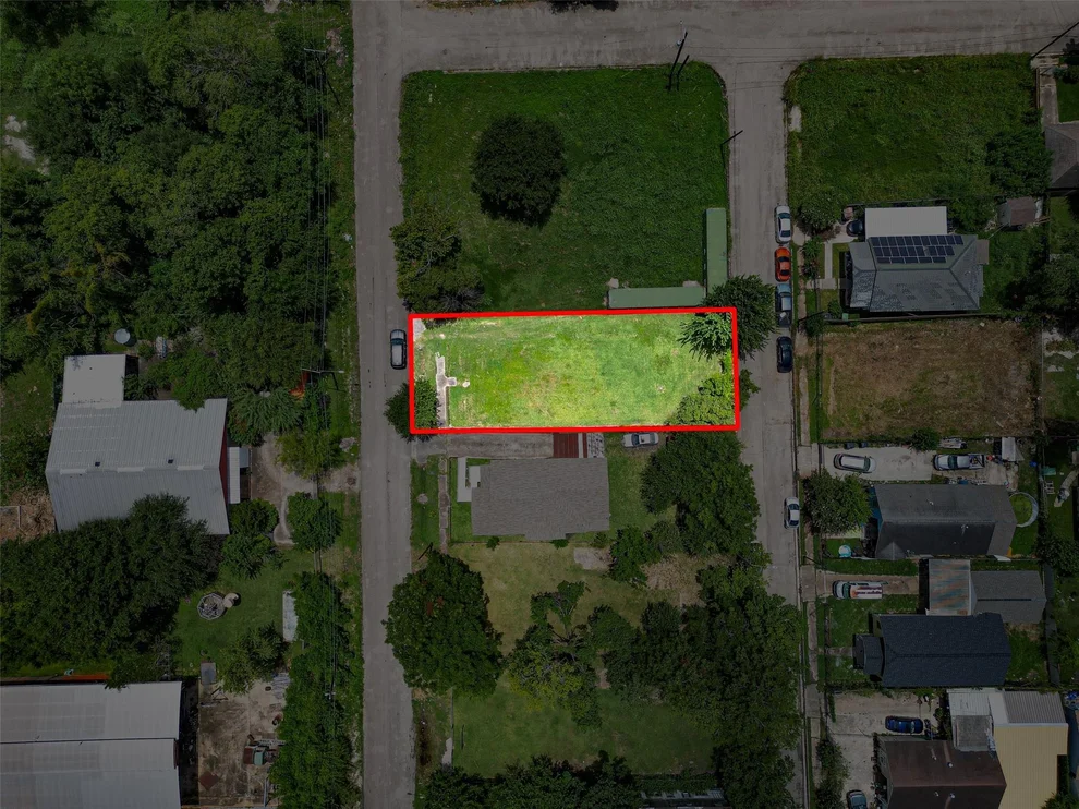 Unit for sale at 2437 Davis Street, Houston, TX 77026
