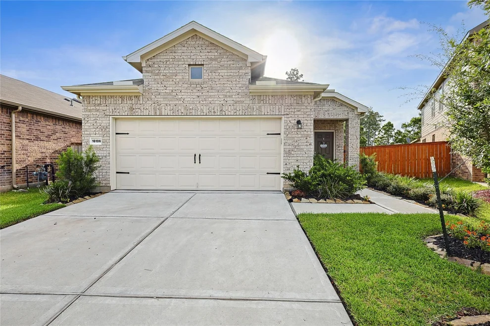 Unit for sale at 16106 Elbridge Court, Conroe, TX 77302
