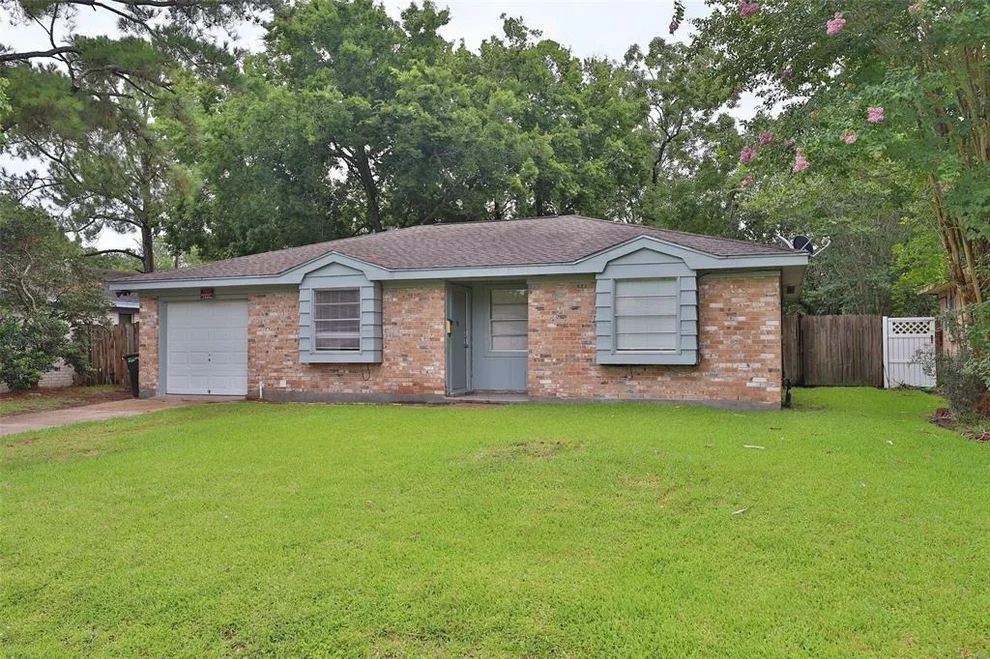 Unit for sale at 1314 N Noble Road, Texas City, TX 77591