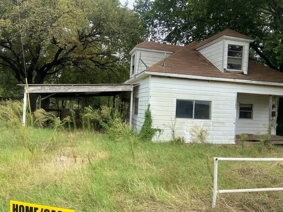 Unit for sale at 17862 Fm 901, Gordonville, TX 76245