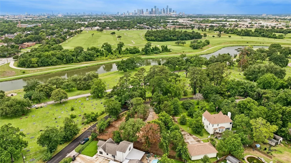 Unit for sale at 7002 Santa Maria Street, Houston, TX 77023
