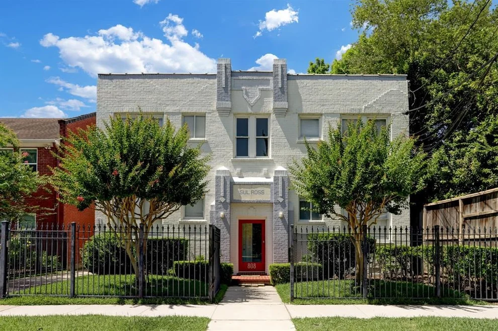 Unit for sale at 808 Sul Ross Street, Houston, TX 77006