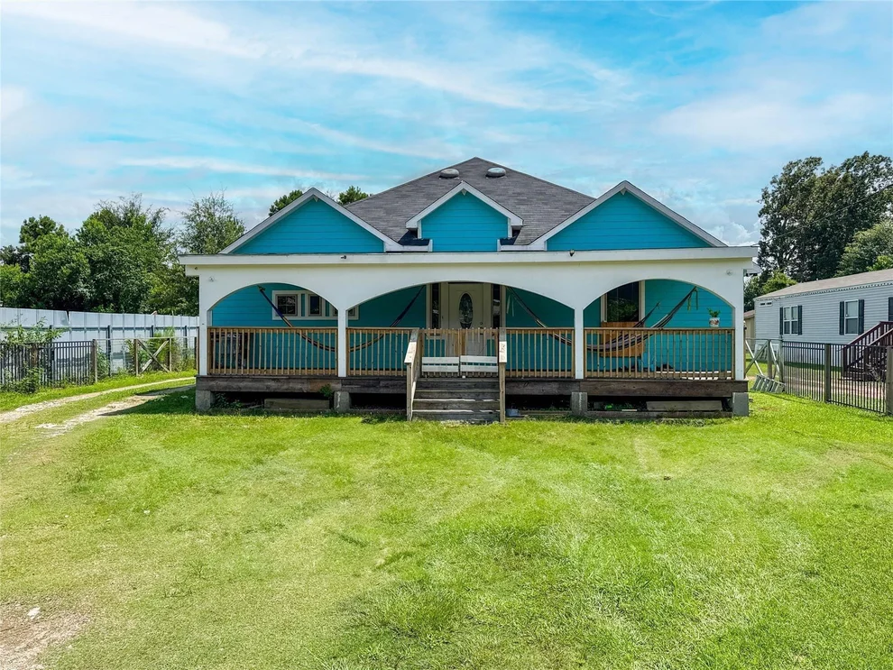 Unit for sale at 1060 County Road 5021, Cleveland, TX 77327